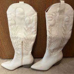 Oasis Society White knee length cowboy boots.